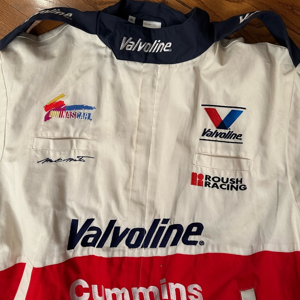 NASCAR • JACKETS
Men • Size XL • Like new 
White, blue, red.
